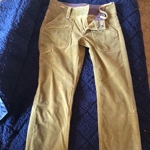 Athlete Duster Cargo Pants